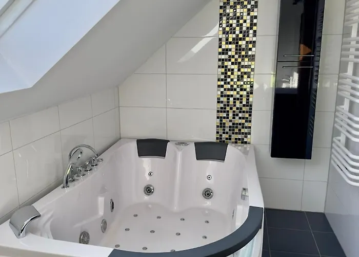 Osada Vikinga مزرعة للإقامة Studzienice