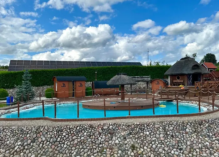 Osada Vikinga مزرعة للإقامة Studzienice